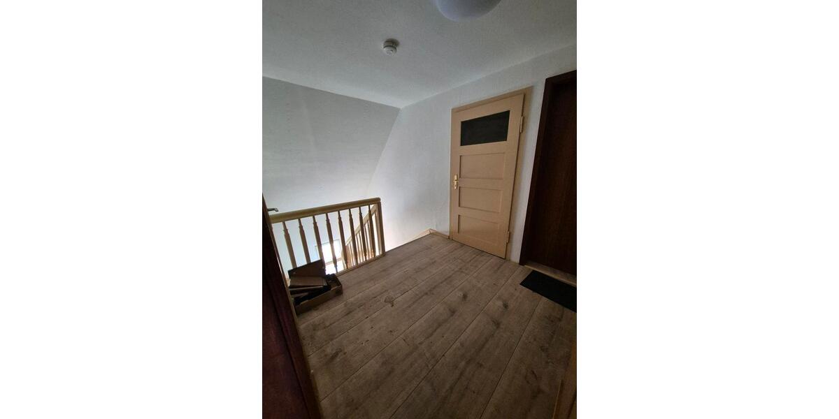 Dachgeschoßwohnung Mühlhausen (Thüringen) - 2 Zimmer, 42 m&sup2;, 550&euro; | Angebot:24733344