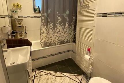 Wohnung Lage - 4 Zimmer, 105 m&sup2;, 1.300&euro; | Angebot:27623747
