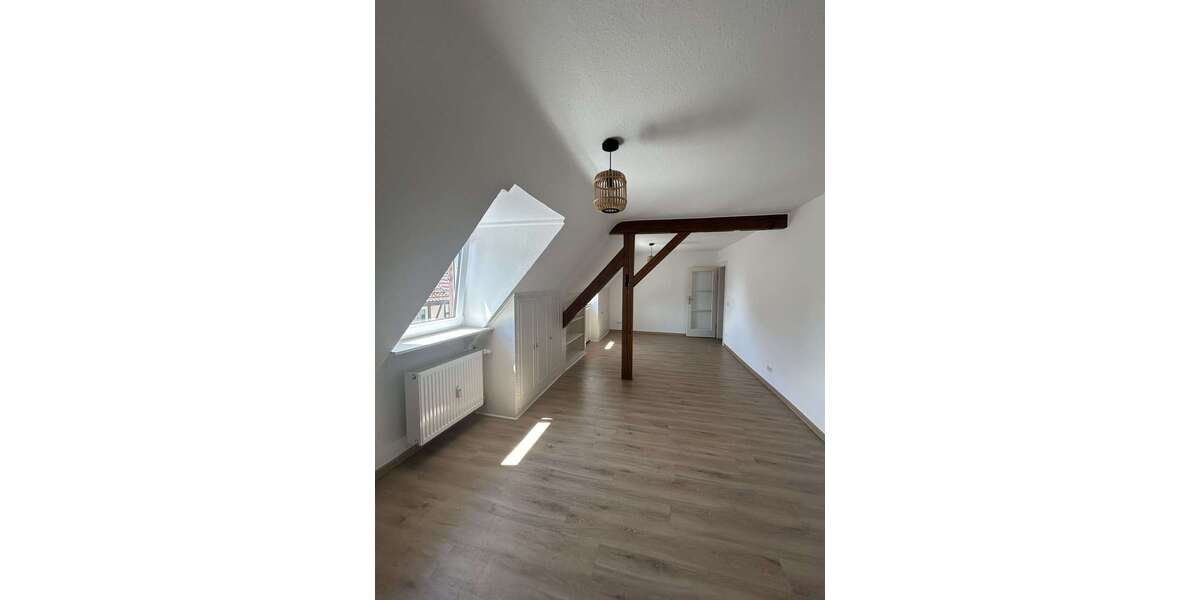 Etagenwohnung Landau - 6 Zimmer, 90 m&sup2;, 1.250&euro; | Angebot:27072296