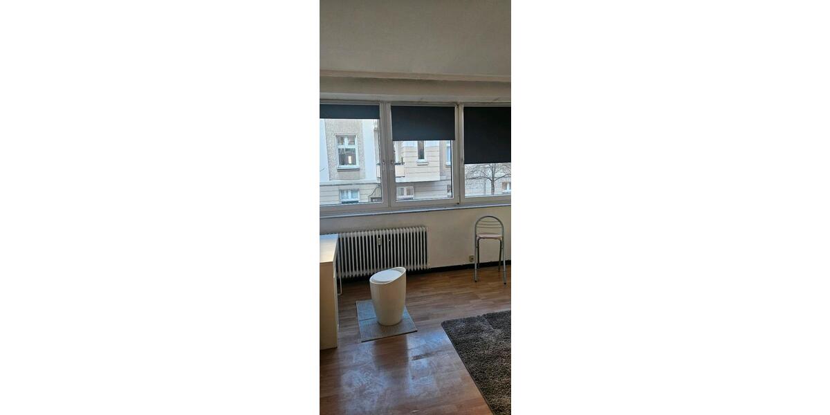 Etagenwohnung Düsseldorf Flingern Süd - 5 Zimmer, 130 m&sup2;, 650&euro; | Angebot:24515667