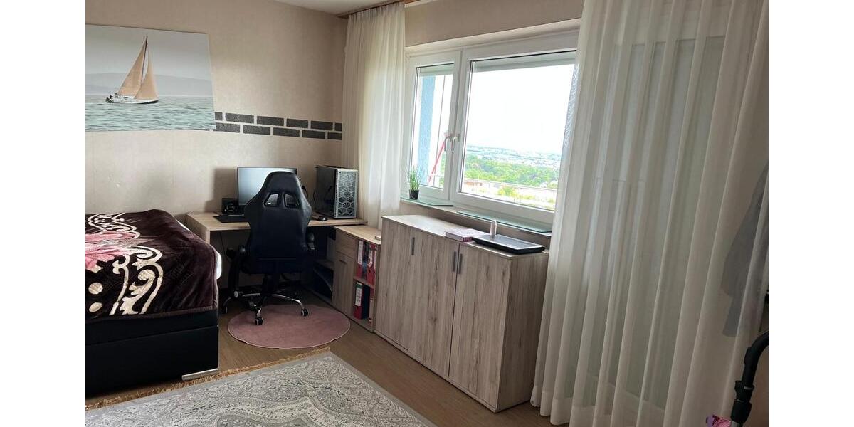 Etagenwohnung Schweinfurt Haardt - 4 Zimmer, 100 m&sup2;, 920&euro; | Angebot:26367290