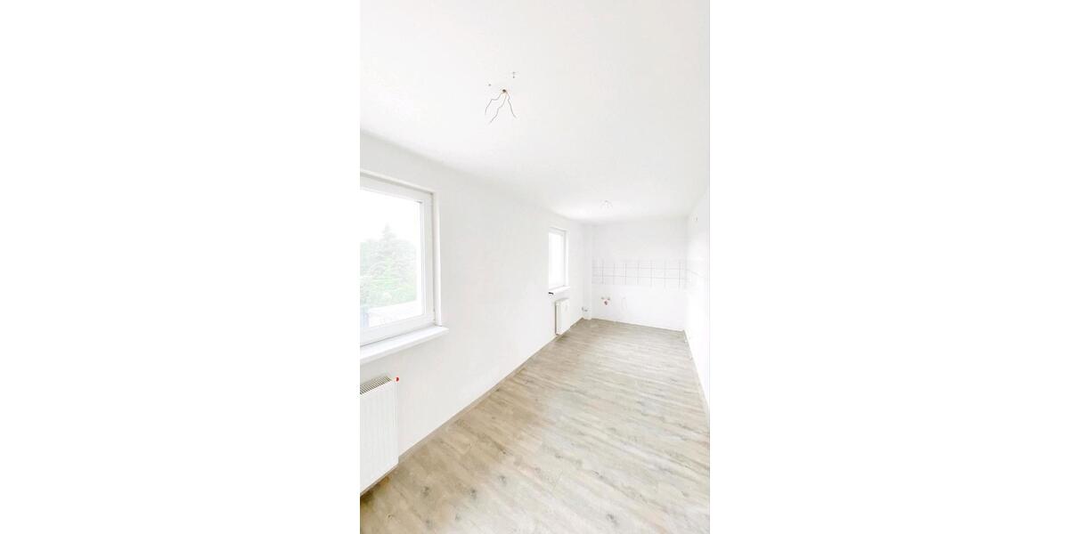 Etagenwohnung Magdeburg Nordwest - 4 Zimmer, 90 m&sup2;, 900&euro; | Angebot:26276447