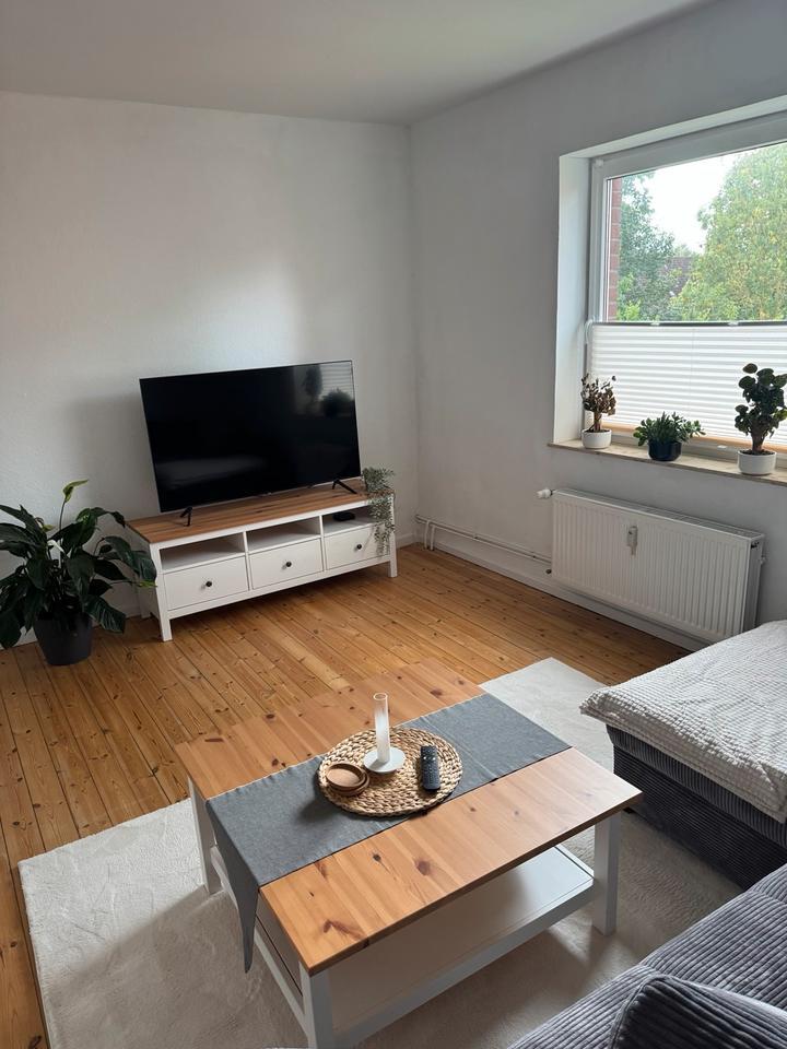 Unmöbliertes Zimmer zur Untermiete in Kiel.