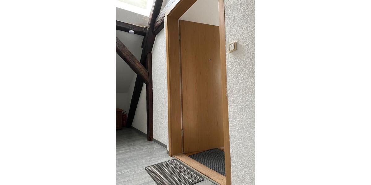Stilvoll möbl. DG Wohnung in Bornstedt – ideal für PaarePendler 2 zimmer