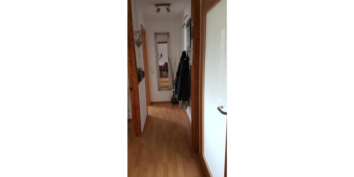 Dachgeschoßwohnung Walddorfhäslach - 3 Zimmer, 65 m&sup2;, 750&euro; | Angebot:25131311