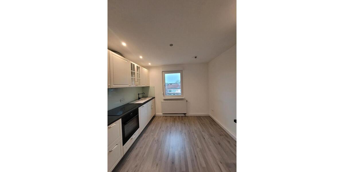 Dachgeschoßwohnung Kaiserslautern Betzenberg - 3 Zimmer, 74 m&sup2;, 800&euro; | Angebot:25145639