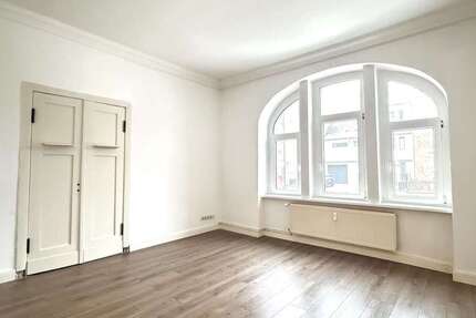 Wohnung Schwerin Altstadt - 4 Zimmer, 100 m&sup2;, 850&euro; | Angebot:24839870