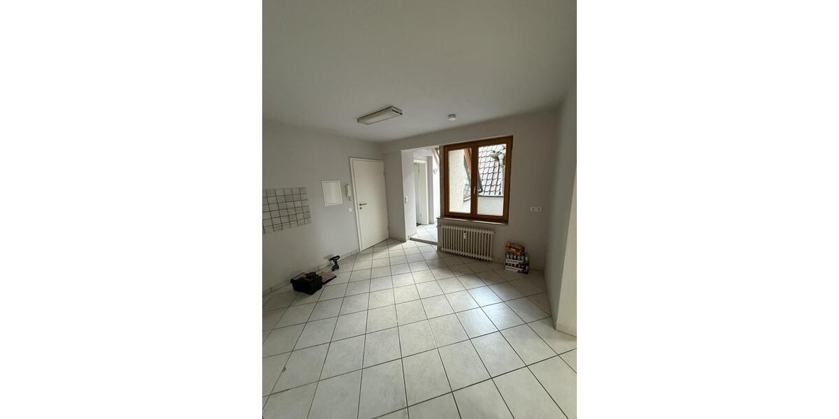 Etagenwohnung Ehrenkirchen - 3 Zimmer, 72 m&sup2;, 1.000&euro; | Angebot:26637110