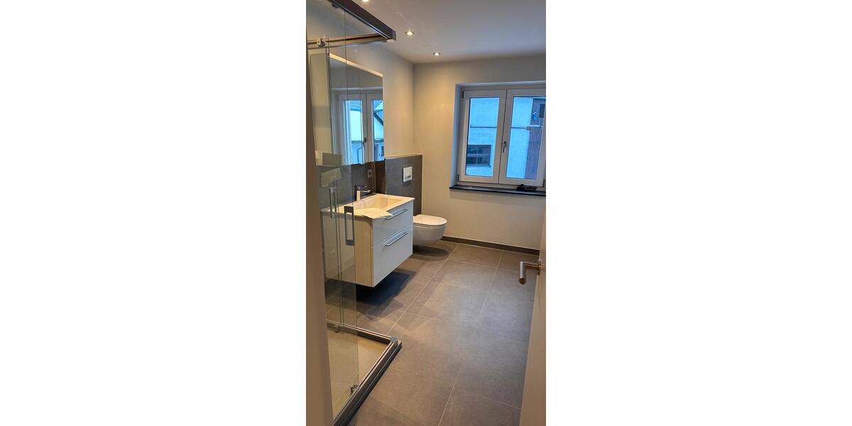 Hochparterre Oberviechtach - 2.5 Zimmer, 87 m&sup2;, 995&euro; | Angebot:25831978