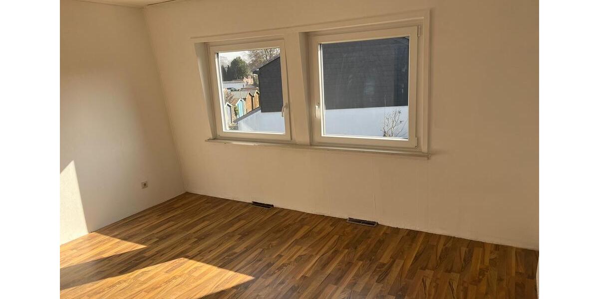 Reihenhaus Delmenhorst Deichhorst - 3 Zimmer, 80 m&sup2;, 900&euro; | Angebot:25422914