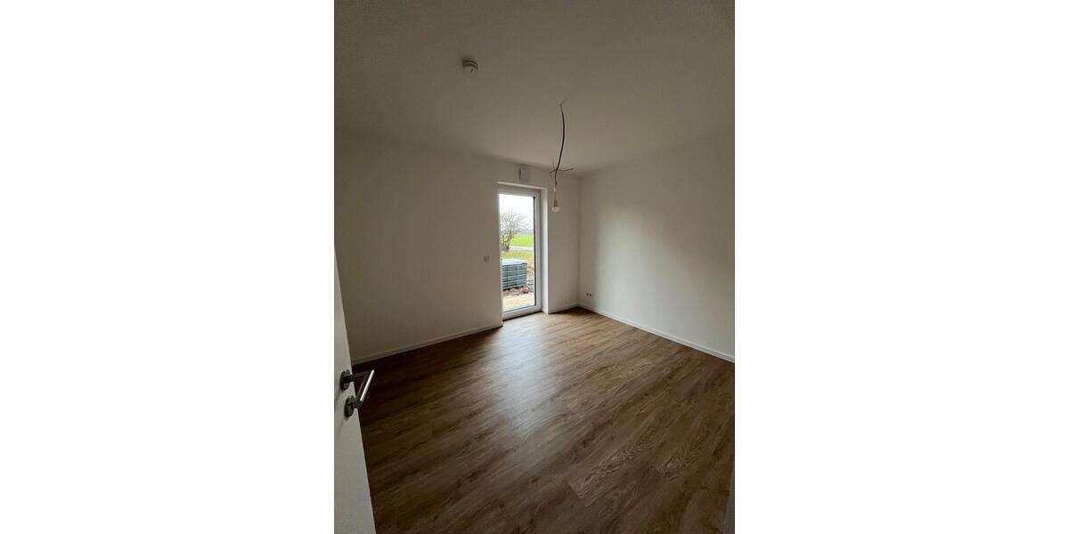 Einfamilienhaus Zeven - 6 Zimmer, 165 m&sup2;, 1.800&euro; | Angebot:23841219