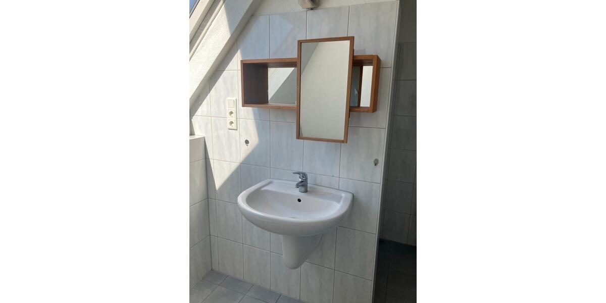 Dachgeschoßwohnung Osnabrück Hellern - 2 Zimmer, 58 m&sup2;, 800&euro; | Angebot:26463769