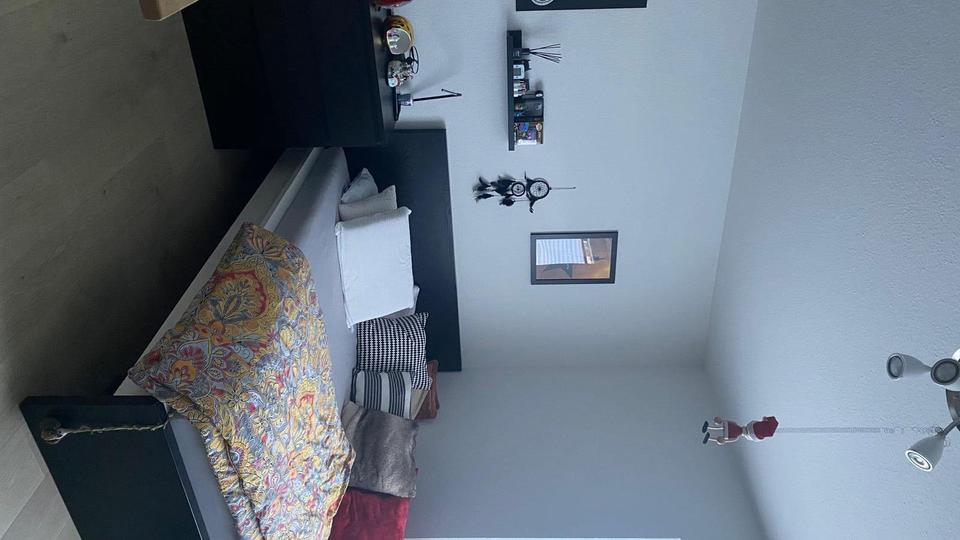 Wohnen auf Zeit Rheinbach - 4 Zimmer, 106 m&sup2;, 1.000&euro; | Angebot:24650444