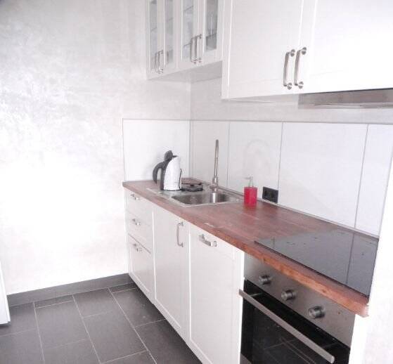Etagenwohnung Hamburg Wandsbek - 2 Zimmer, 68 m&sup2;, 1.300&euro; | Angebot:26904206