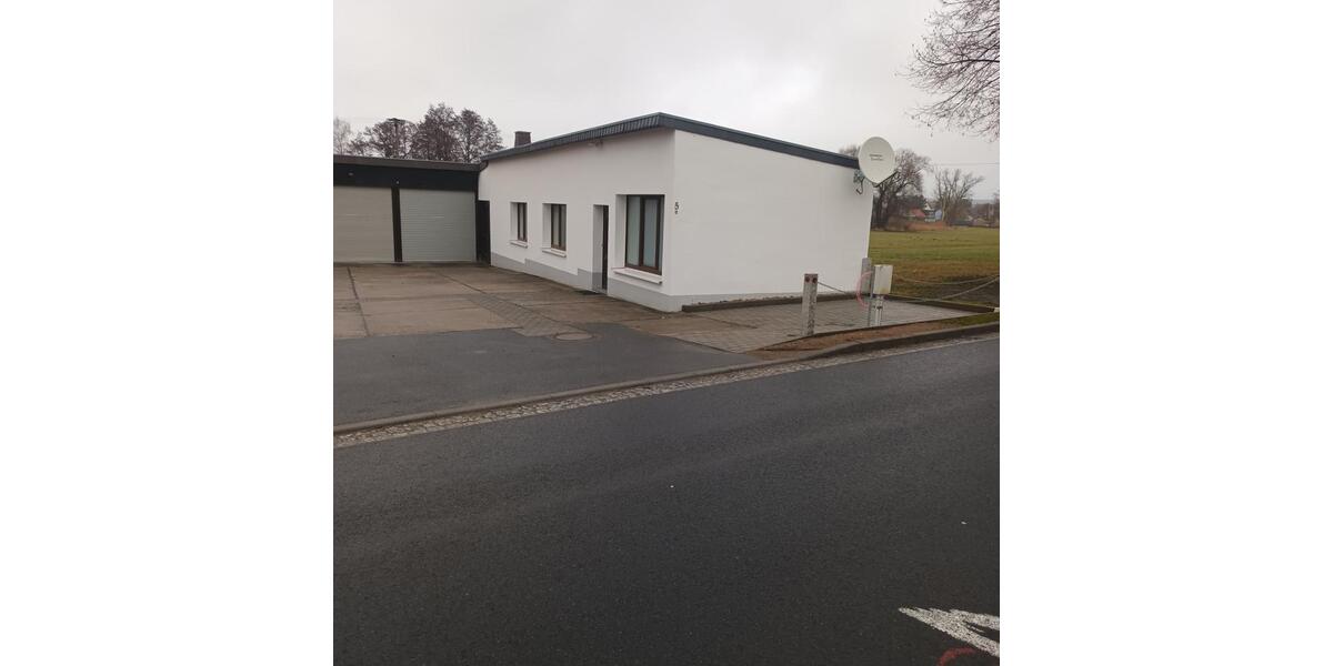 Erdgeschoßwohnung Ebersbach - 4 Zimmer, 55 m&sup2;, 35&euro; | Angebot:25499825