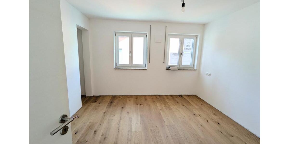 Etagenwohnung Pfarrkirchen - 3 Zimmer, 110 m&sup2;, 880&euro; | Angebot:24876208