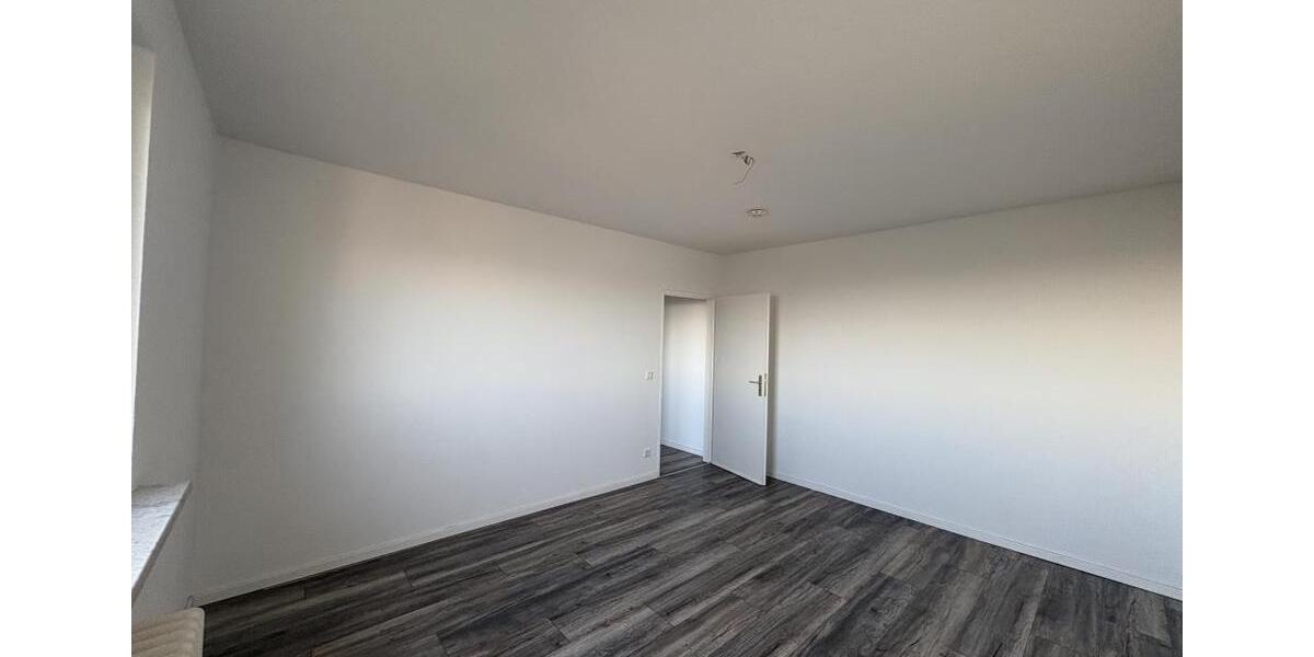 Helle 3-Zimmer-Wohnung mit besonderer Aussicht in Blumenthal 3 zimmer