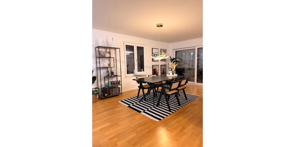 Einfamilienhaus Stutensee - 4 Zimmer, 129 m&sup2;, 1.950&euro; | Angebot:25354002