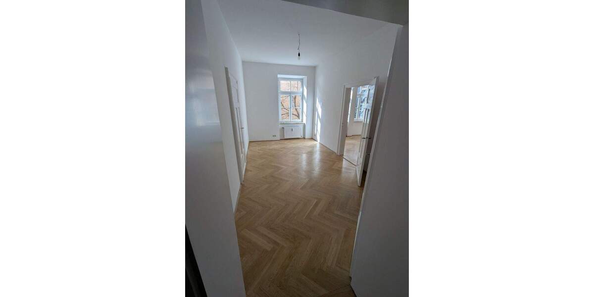 Etagenwohnung München Schwabing-Freimann - 5 Zimmer, 154 m&sup2;, 3.500&euro; | Angebot:25663915