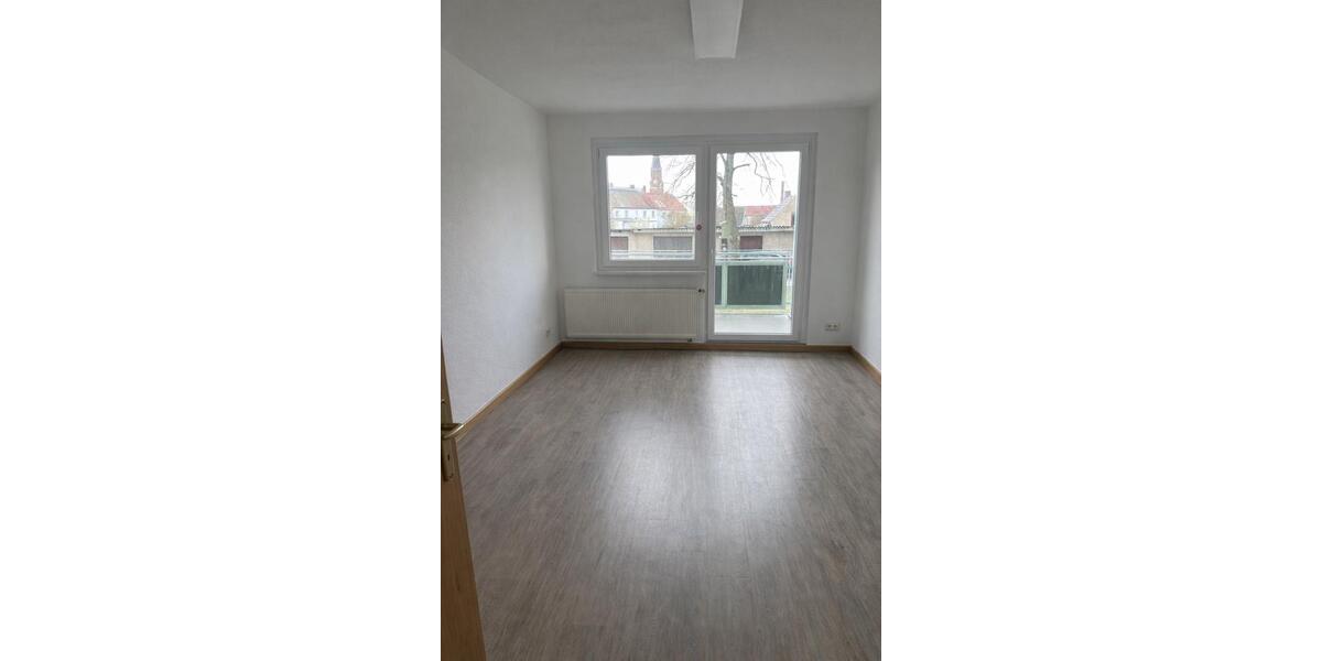 Erdgeschoßwohnung Bad Düben - 4 Zimmer, 85 m&sup2;, 640&euro; | Angebot:25943891