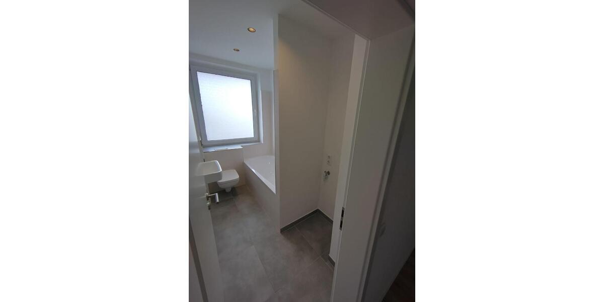 Dachgeschoßwohnung Lunzenau - 2.5 Zimmer, 60 m&sup2;, 330&euro; | Angebot:26096677