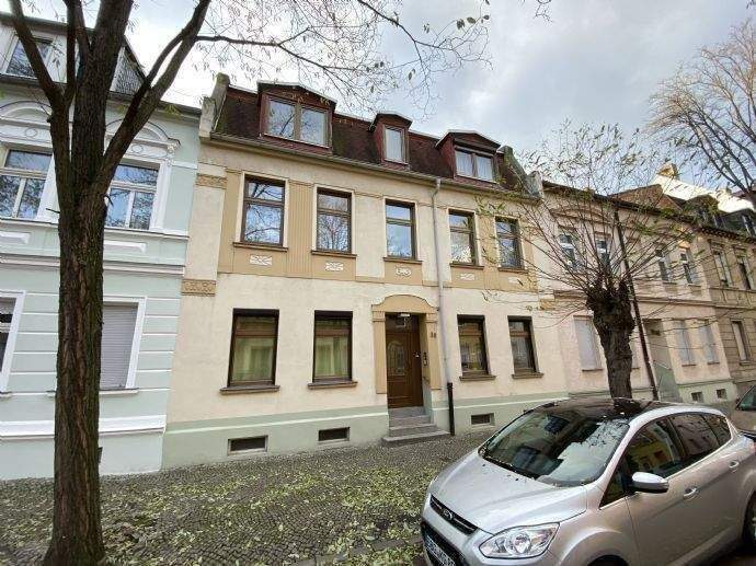 Etagenwohnung Bernburg Bergstadt - 2 Zimmer, 45 m&sup2;, 350&euro; | Angebot:25666909