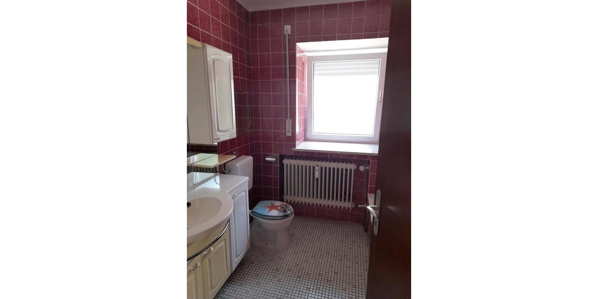 Erdgeschoßwohnung Thannhausen - 3 Zimmer, 90 m&sup2;, 900&euro; | Angebot:24653195