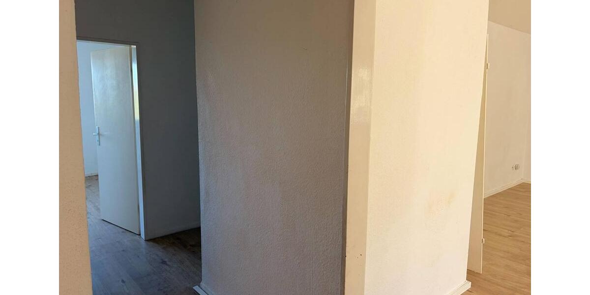 Etagenwohnung Solingen Wald - 4 Zimmer, 99 m&sup2;, 674&euro; | Angebot:26560269