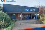 Gut durchdachtes, ehemaliges Bankgebäude mit 10 Stellplätzen zimmer