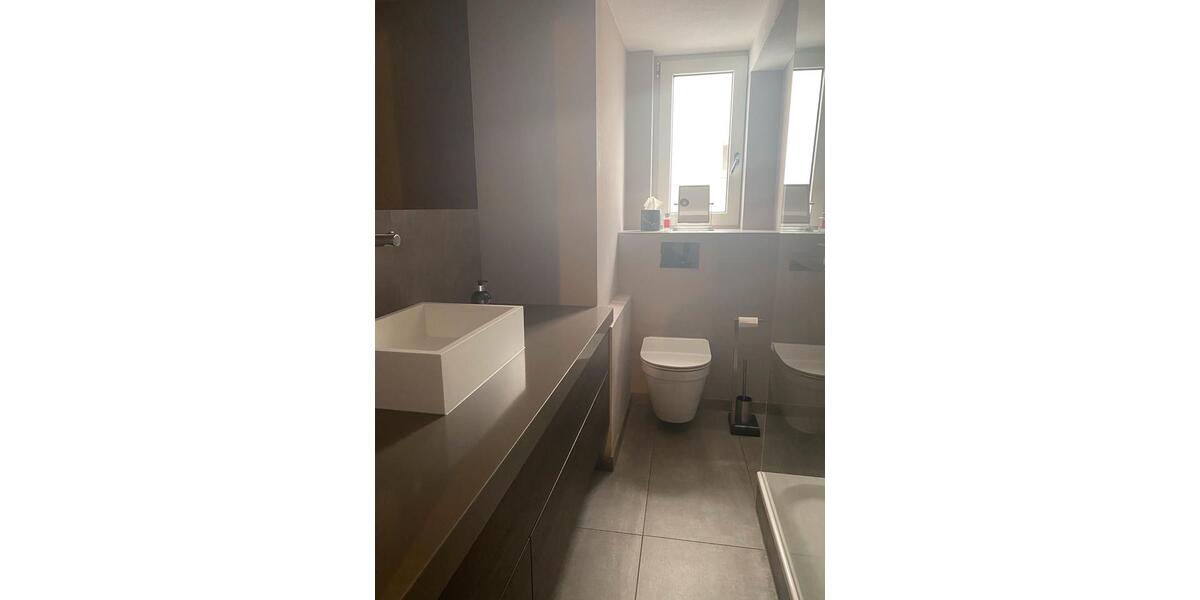 Etagenwohnung Göttingen Oststadt - 2 Zimmer, 74 m&sup2;, 1.370&euro; | Angebot:26252497