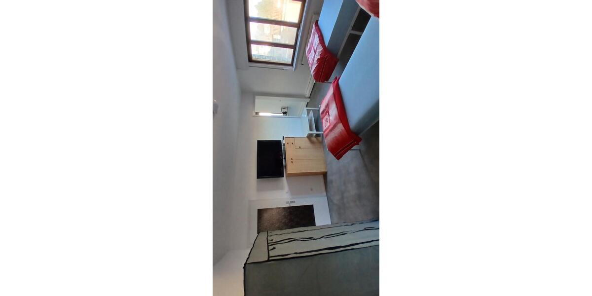 Etagenwohnung Niederkassel - 3 Zimmer, 60 m&sup2;, 800&euro; | Angebot:25484254