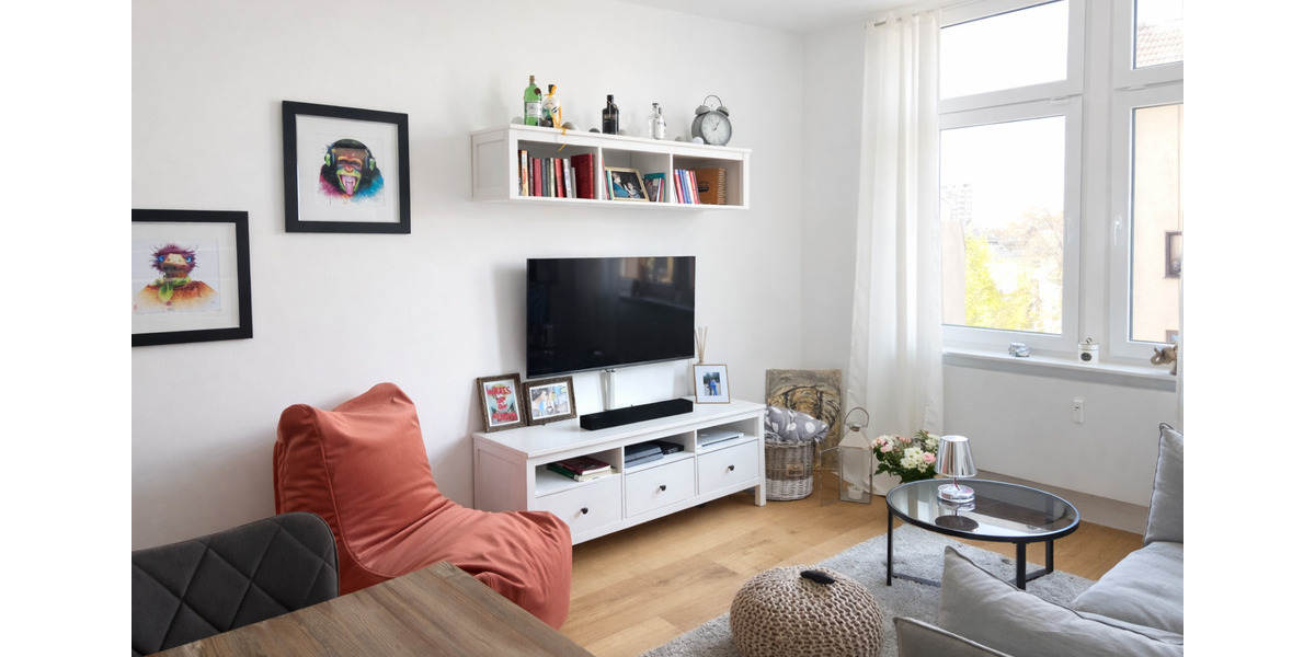 Stilaltbau mit Terrasse & Taunusblick 2 zimmer