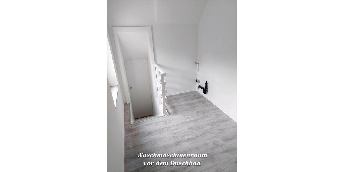 Einfamilienhaus Neumünster - 3 Zimmer, 85 m&sup2;, 1.250&euro; | Angebot:26585056