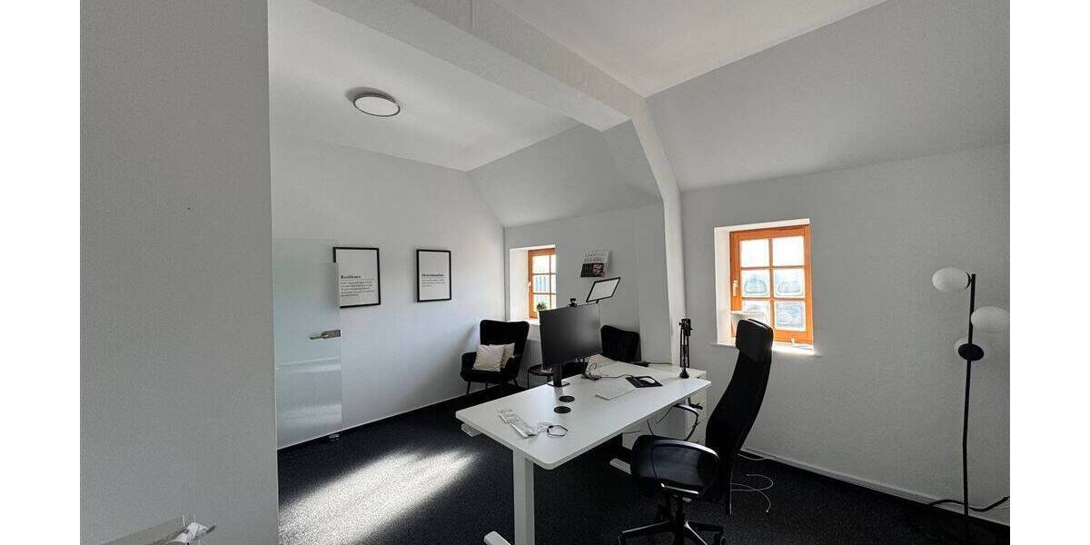 Gewerbeobjekt Fritzlar - 7 Zimmer, 150 m&sup2;, 1.400&euro; | Angebot:24112763