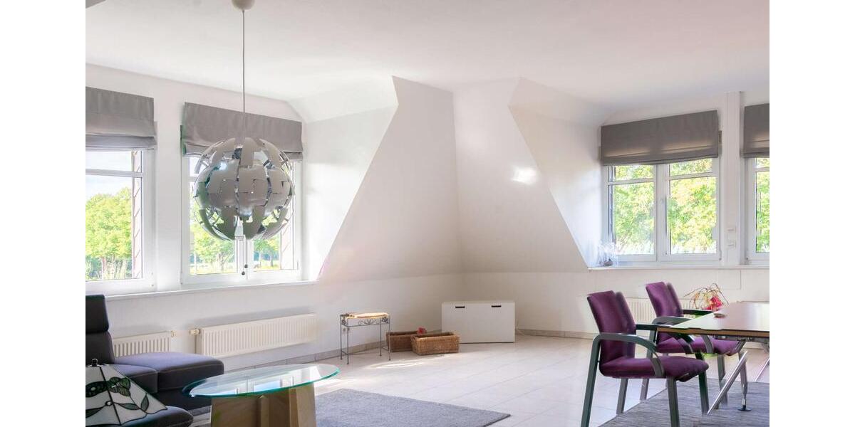 Großzügige Gewerbefläche mit flexibler Raumaufteilung und Wohnoption. Obj. 8989 zimmer