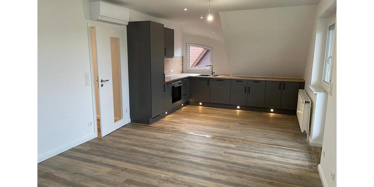 Dachgeschoßwohnung Twistringen - 3 Zimmer, 82 m&sup2;, 950&euro; | Angebot:24398624