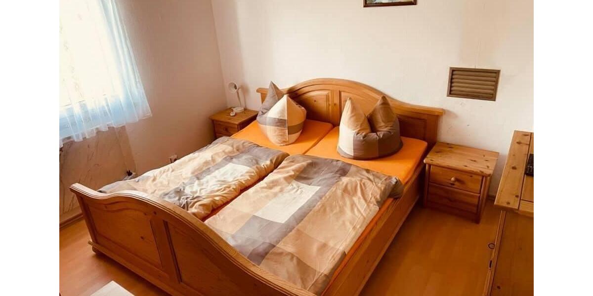 Wohnen auf Zeit Hartha - 3 Zimmer, 80 m&sup2;, 23&euro; | Angebot:26417534
