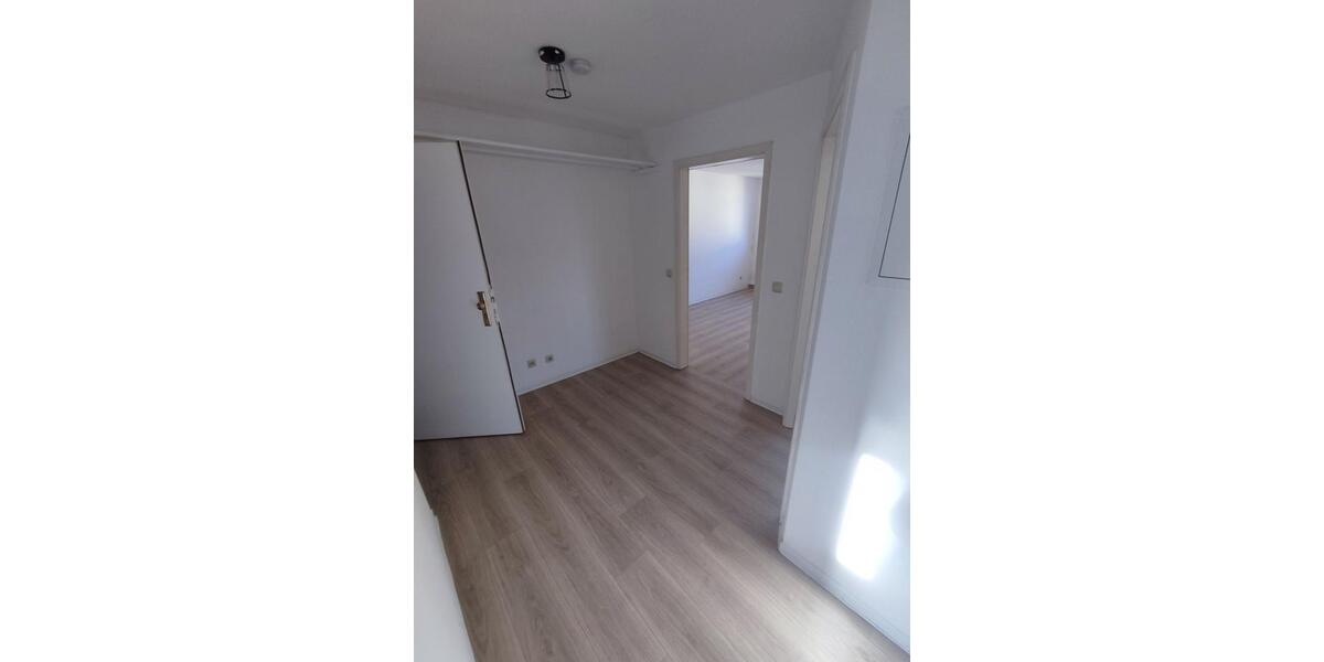Dachgeschoßwohnung Oschatz - 2 Zimmer, 45 m&sup2;, 337&euro; | Angebot:24976455