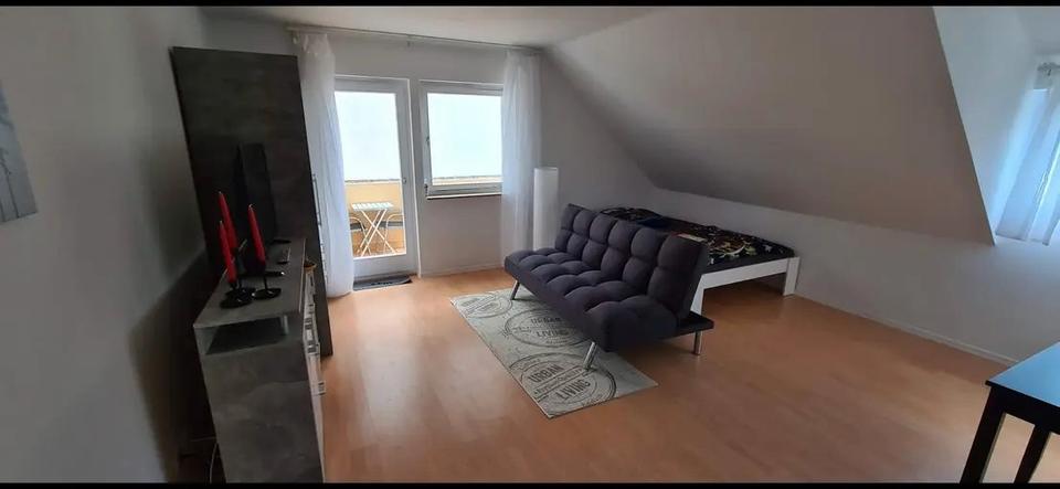 Etagenwohnung Stuttgart Bad Cannstatt - 1 Zimmer, 32 m&sup2;, 680&euro; | Angebot:26689046
