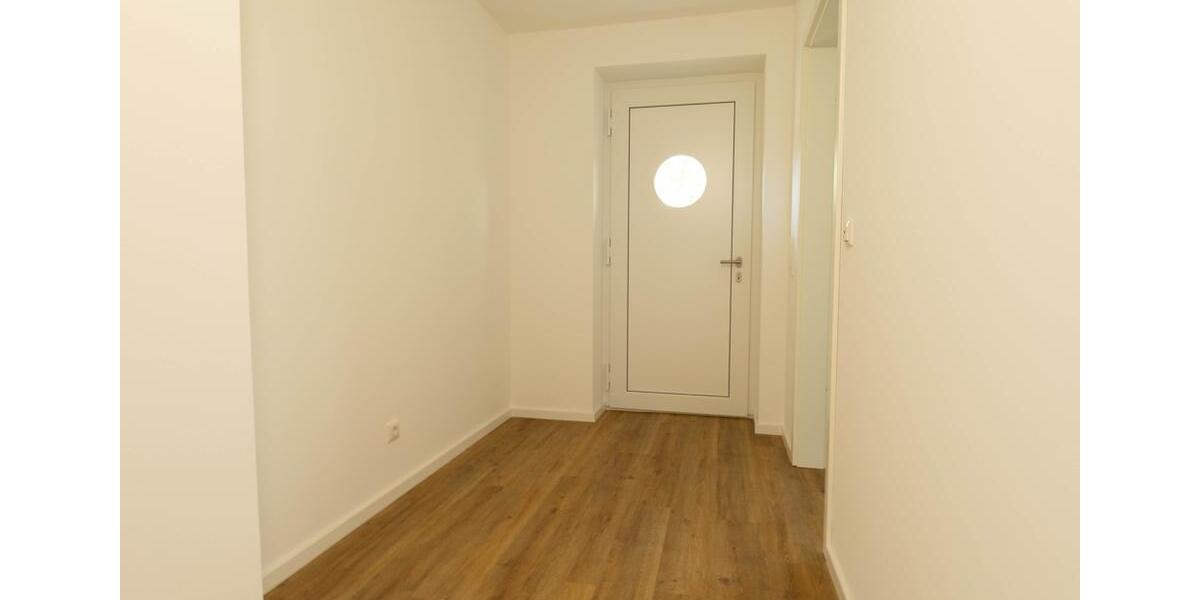 Dachgeschoßwohnung Weddingstedt - 2 Zimmer, 75 m&sup2;, 880&euro; | Angebot:26585915