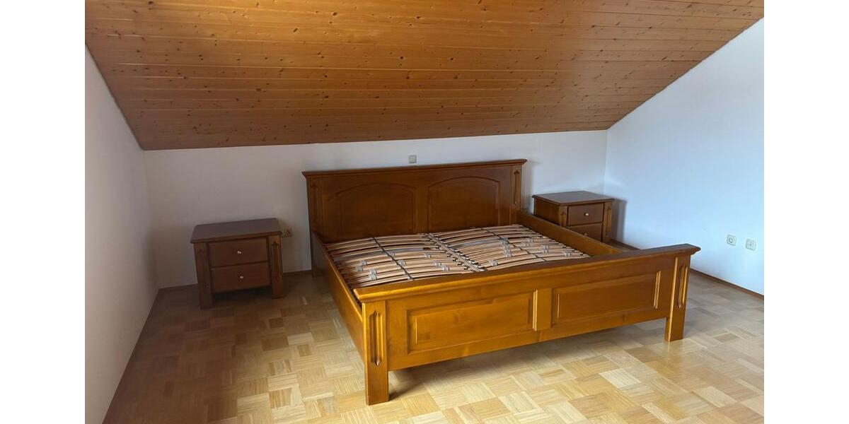 Dachgeschoßwohnung Kößlarn - 3.5 Zimmer, 105 m&sup2;, 520&euro; | Angebot:26039846