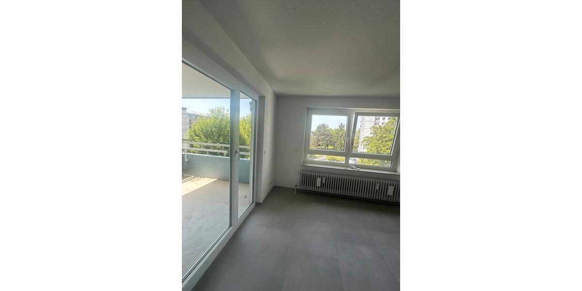 Etagenwohnung Leonberg - 2.5 Zimmer, 64 m&sup2;, 1.130&euro; | Angebot:26705299