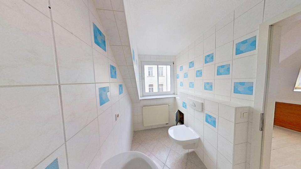 Dachgeschoßwohnung Köthen (Anhalt) - 1 Zimmer, 30 m&sup2;, 200&euro; | Angebot:26148046