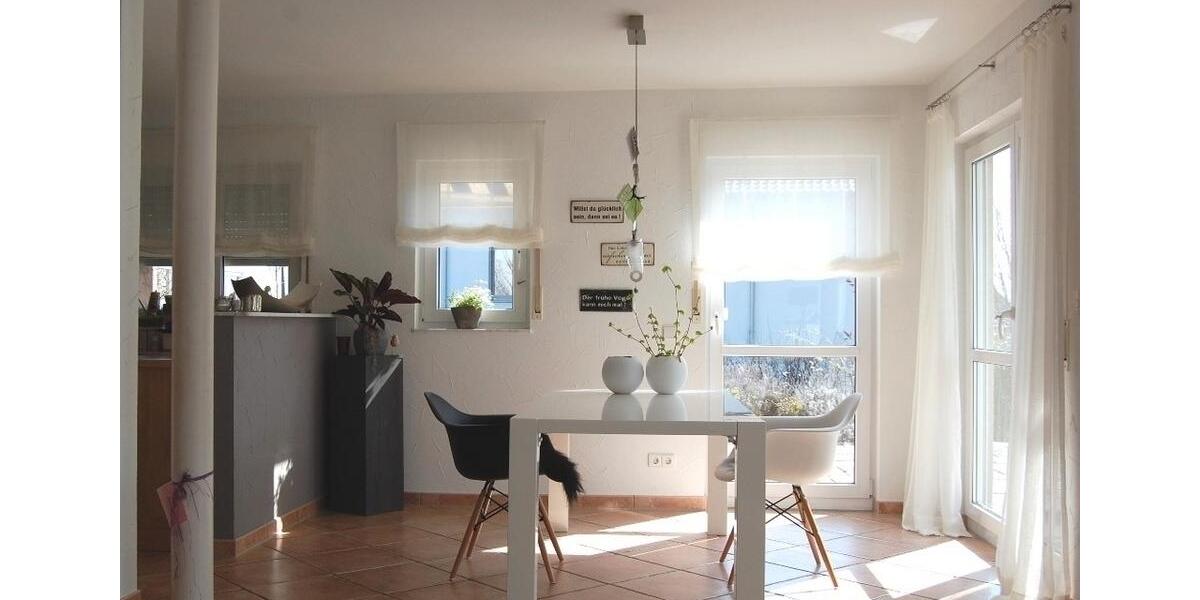 Einfamilienhaus Eislingen (Fils) - 5.5 Zimmer, 166 m&sup2;, 2.300&euro; | Angebot:25144498