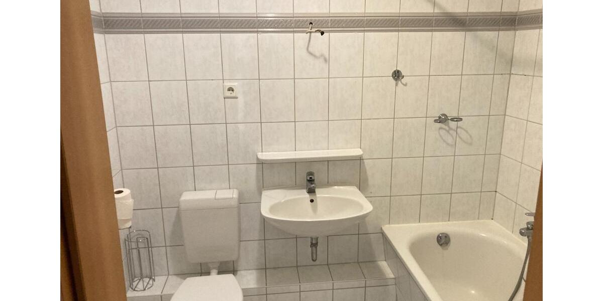 Dachgeschoßwohnung Malchin - 2 Zimmer, 50 m&sup2;, 390&euro; | Angebot:26021182