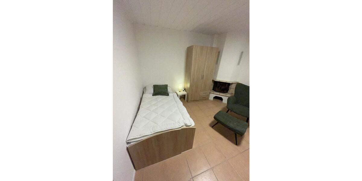 Wohnen auf Zeit Peine - 6 Zimmer, 122 m&sup2;, 140&euro; | Angebot:24213450