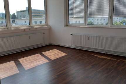 Gewerbeobjekt Unterhaching - 840&euro; | Angebot:26754731