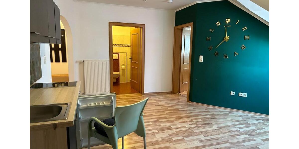 Dachgeschoßwohnung Aldersbach - 1 Zimmer, 44 m&sup2;, 330&euro; | Angebot:25293608
