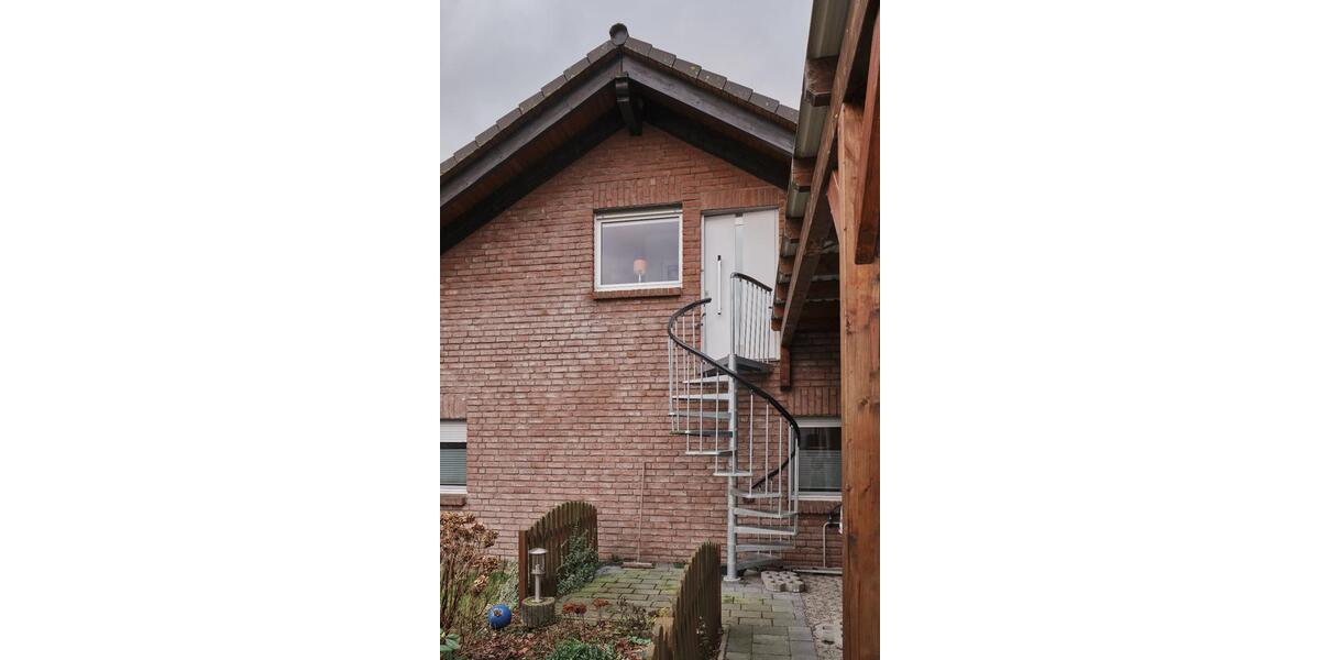 Dachgeschoßwohnung Aerzen - 1.5 Zimmer, 50 m&sup2;, 350&euro; | Angebot:25397245