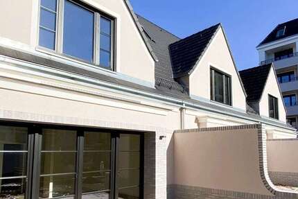 Haus zum Mieten in Berlin 2.823,32 € 152.86 m² 5 zimmer